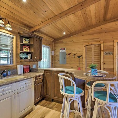 House With Dock And Slide Situated On Lake Sinclair! Sparta Εξωτερικό φωτογραφία